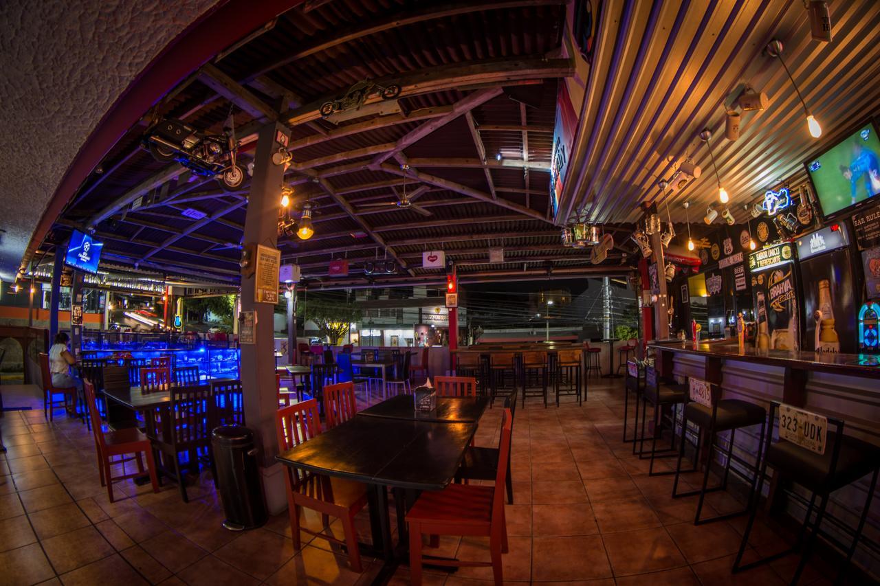 德玛丽亚梅森酒店 Antiguo Cuscatlán 外观 照片