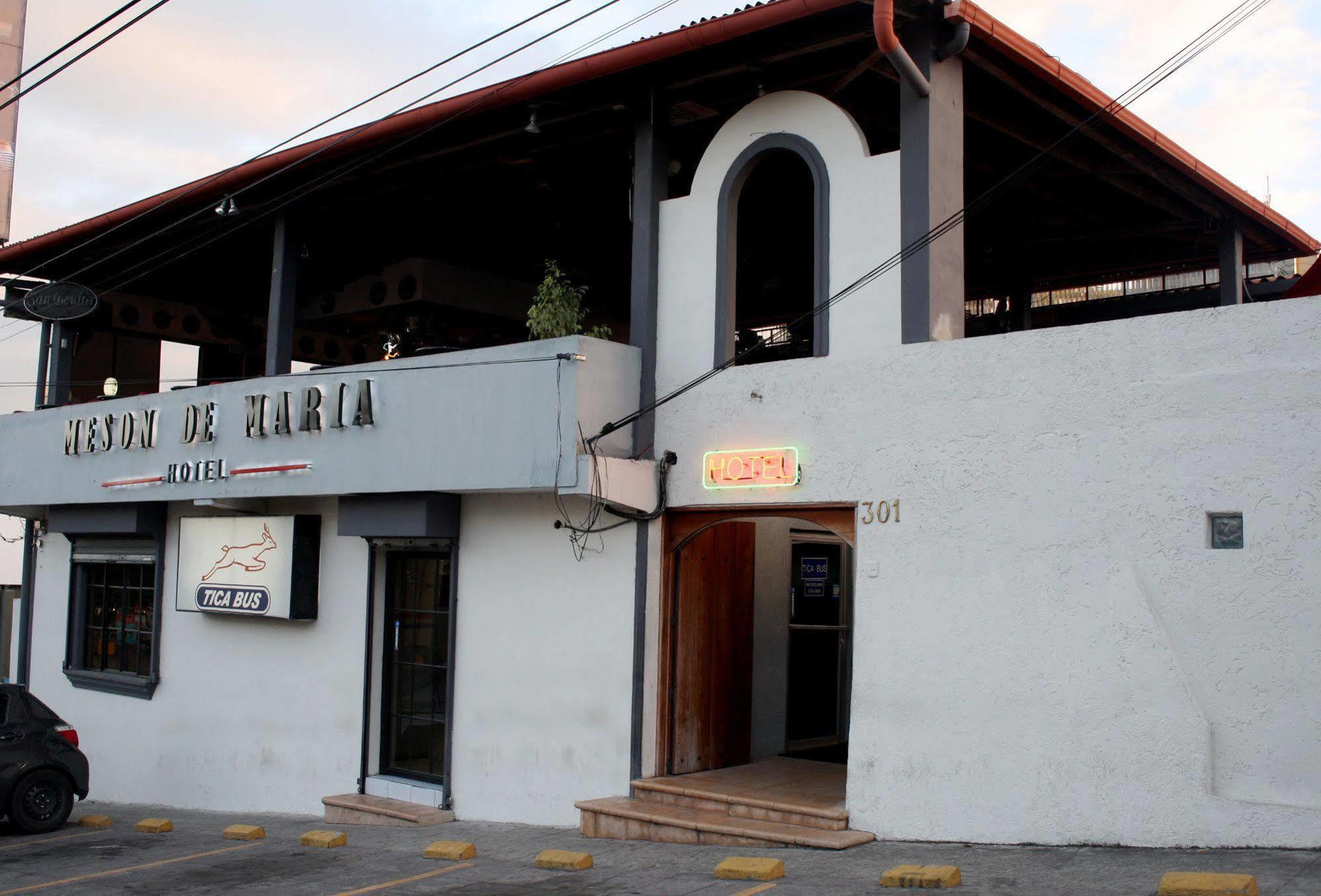 德玛丽亚梅森酒店 Antiguo Cuscatlán 外观 照片